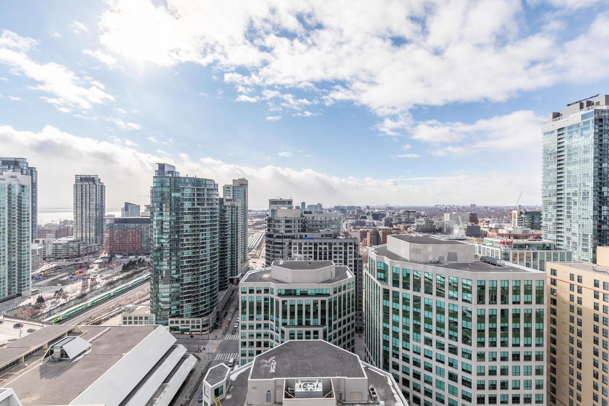 Globalstay Modern Downtown Apartment Toronto Exterior foto